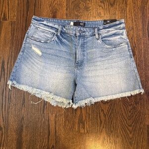 KUT from the cloth Jean shorts NWT